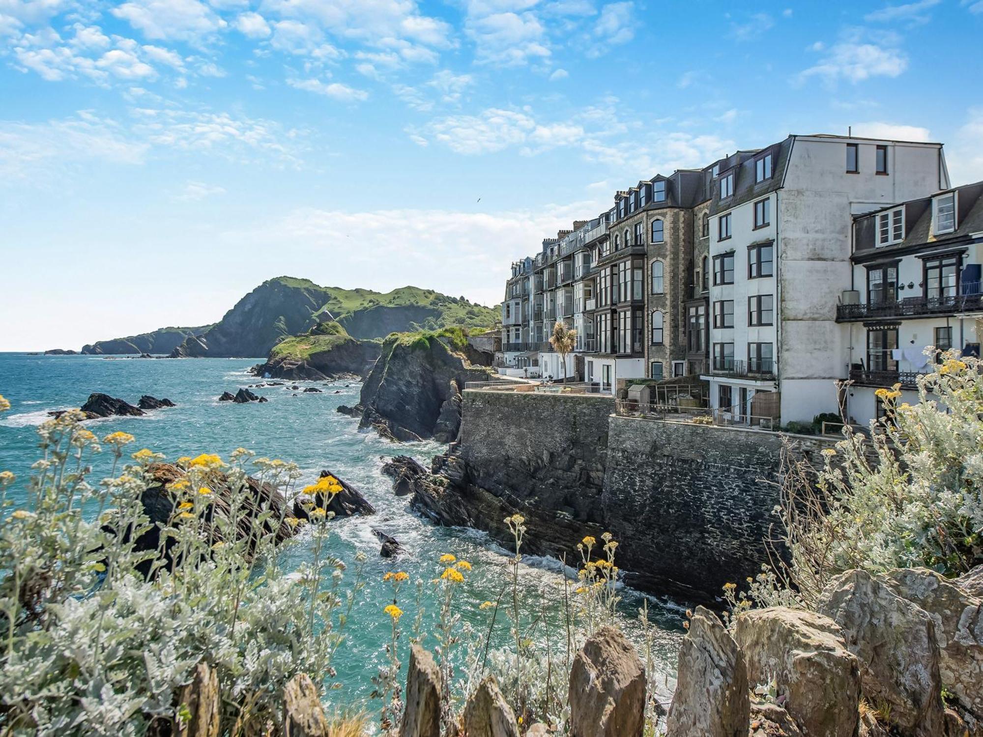 White Horses Villa Ilfracombe Exterior photo